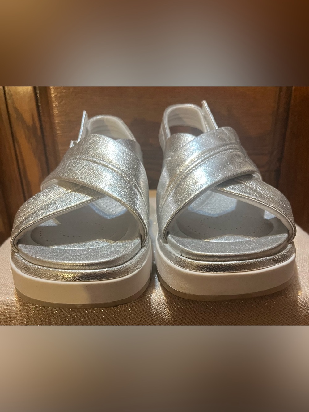 Clark’s Artisan Tuscan Cross Silver Leather Women’s Sandals Contour Cushion 9.5 - Picture 5 of 12